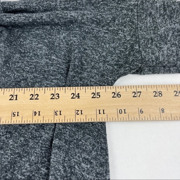 Express Turtleneck Sweater Womens Medium/Large Gray - Picture 7 of 9